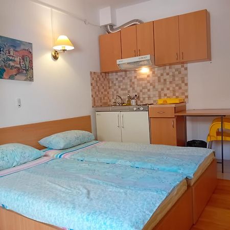 Vila Centar Требинье Экстерьер фото